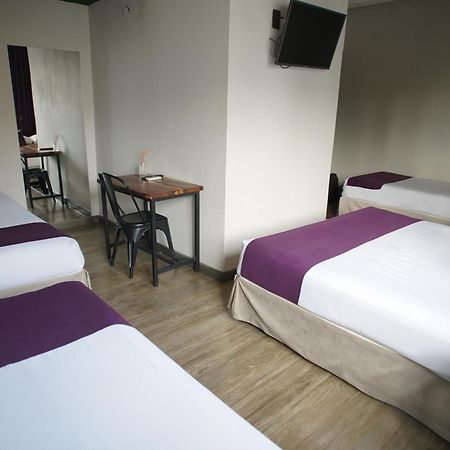 Hotel City Posadas Zewnętrze zdjęcie