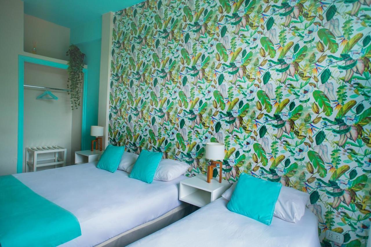 Hotel City Posadas Zewnętrze zdjęcie