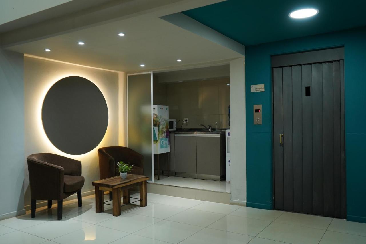 Hotel City Posadas Zewnętrze zdjęcie