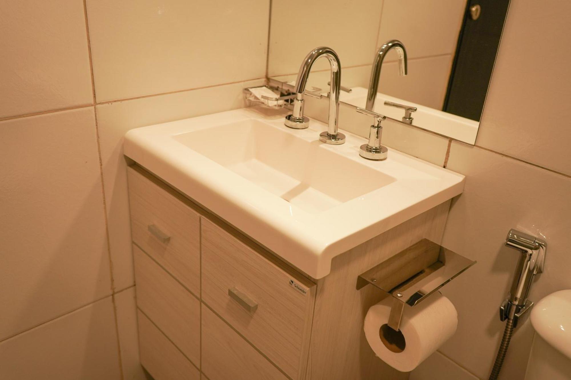 Hotel City Posadas Zewnętrze zdjęcie