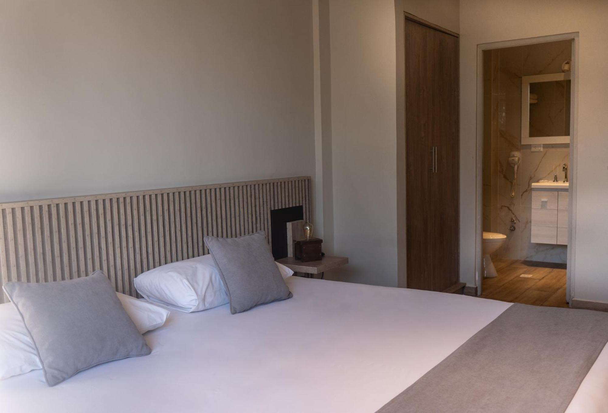 Hotel City Posadas Zewnętrze zdjęcie