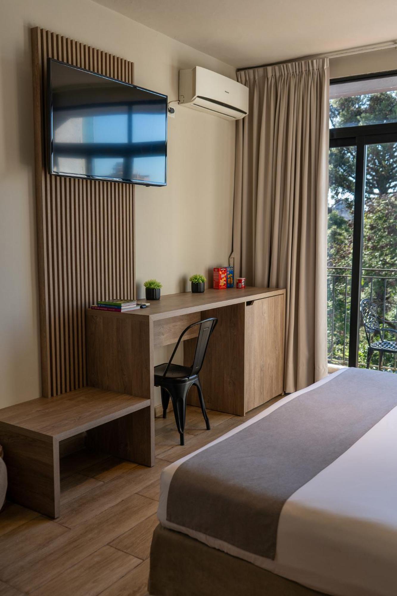 Hotel City Posadas Zewnętrze zdjęcie